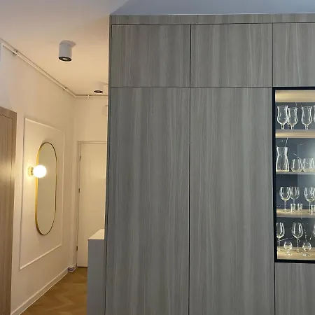 Apartament Milo Mi Centrum アパート *